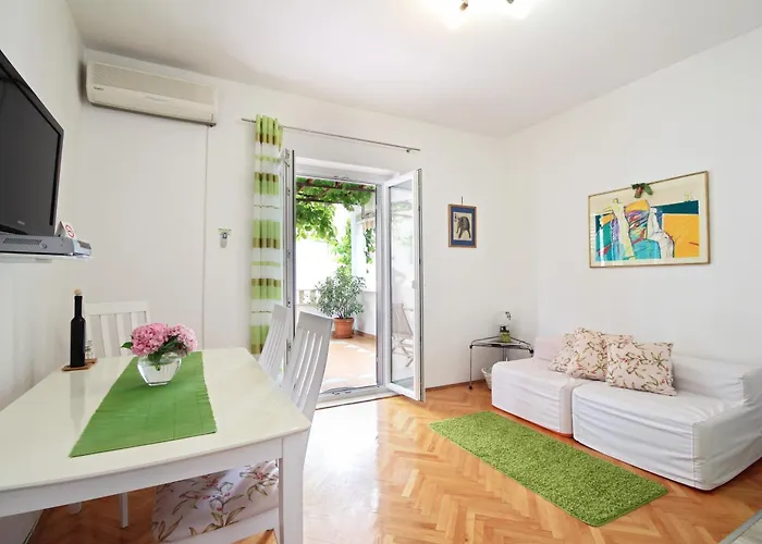 Brunor Apartment *